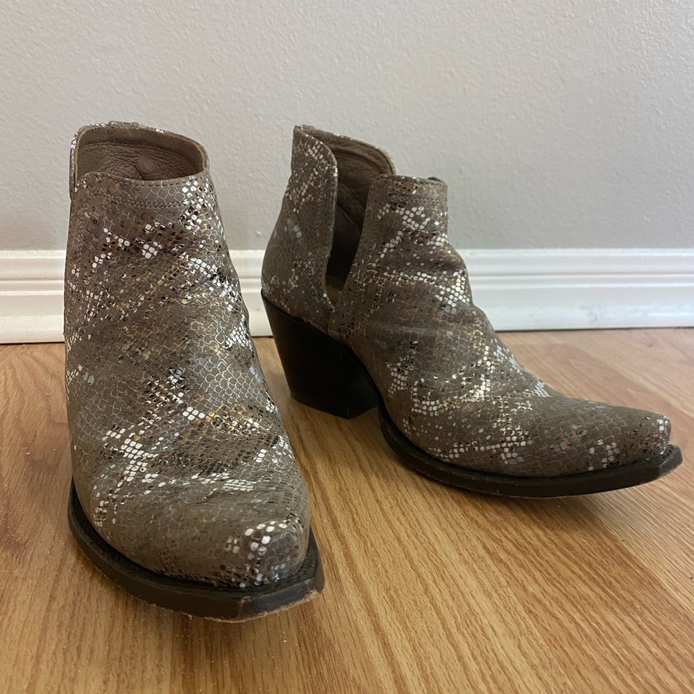 Ariat Booties